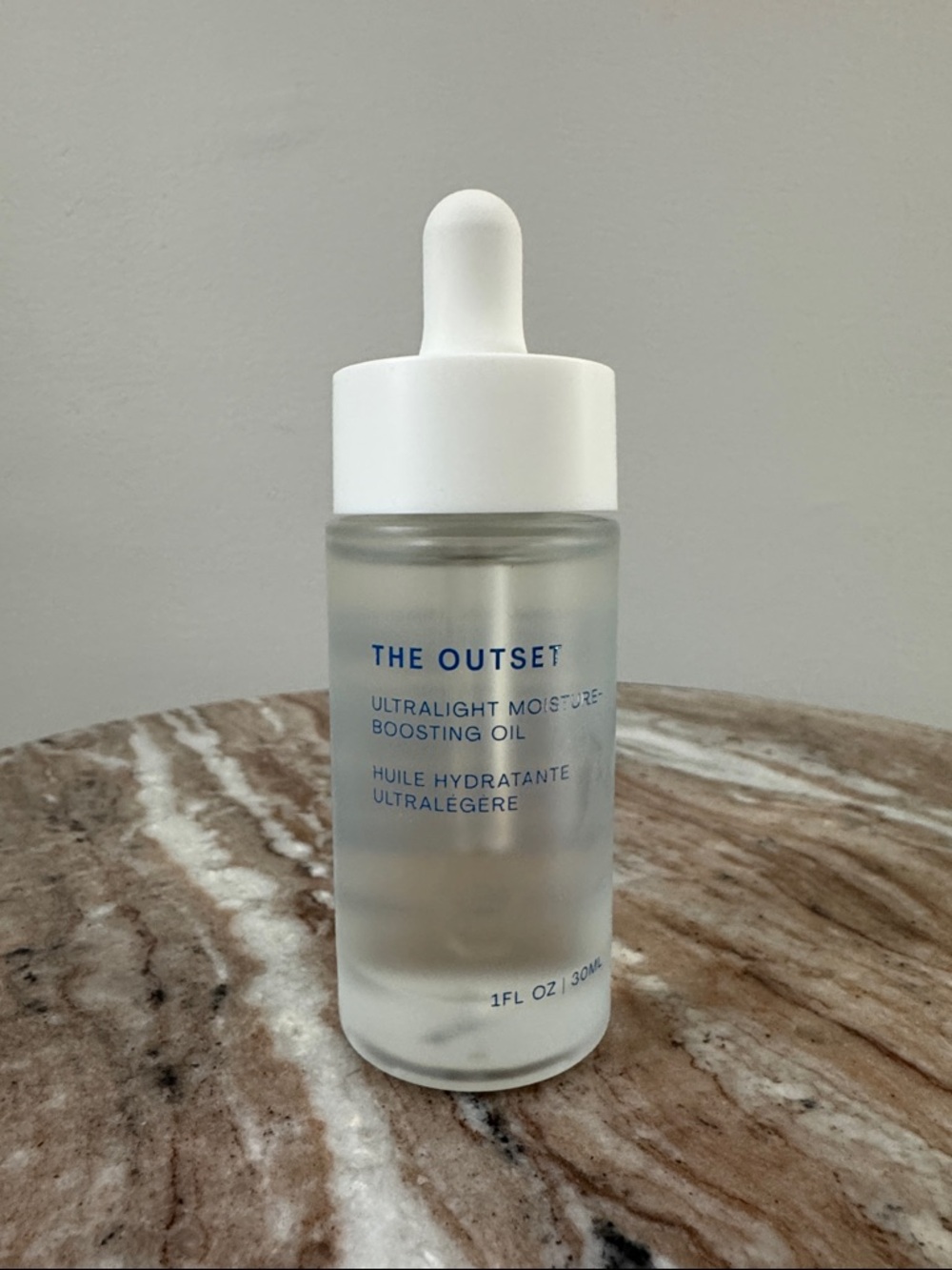 The Outset Ultralight Moisture Boosting Oil